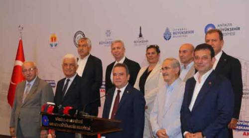 CHP'li Büyükşehir Belediye Başkanlarından ortak açıklama