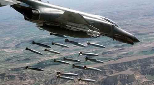 Rus jetleri El Bab'da DEAŞ'ı bombalıyor